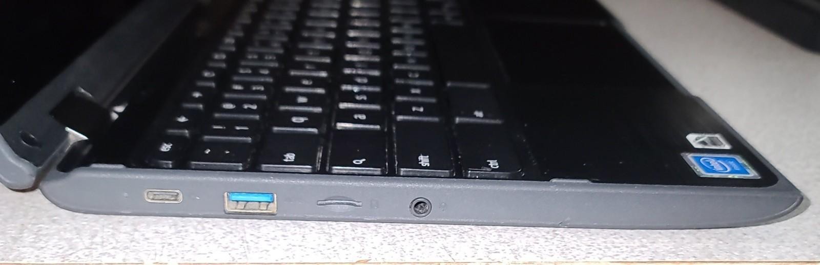 Lenovo 300e Chromebook Gen 2 11.6″ 4GB RAM 32GB Chrome OS Touch W Charger PTT