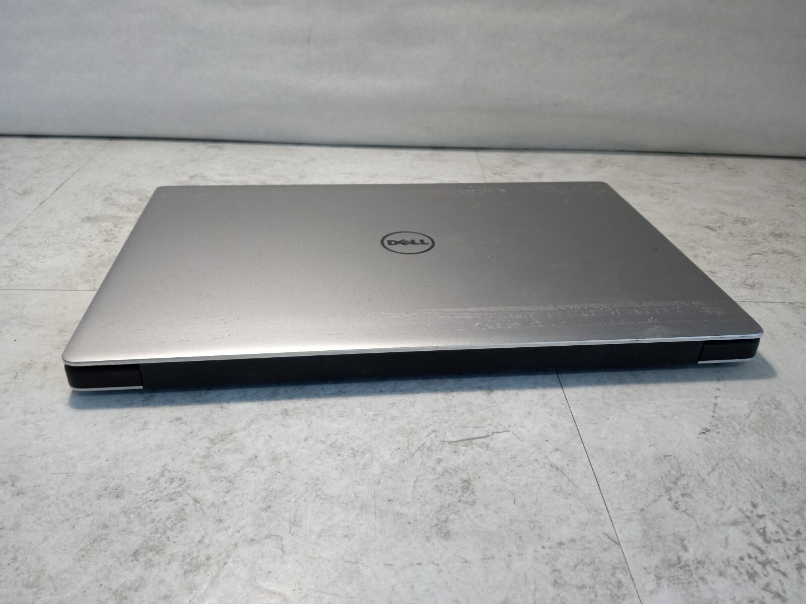 Dell XPS 13 9350 13.3″ QHD Touchscreen Intel i7-6500U 8GB RAM – POWER DEAD -RR
