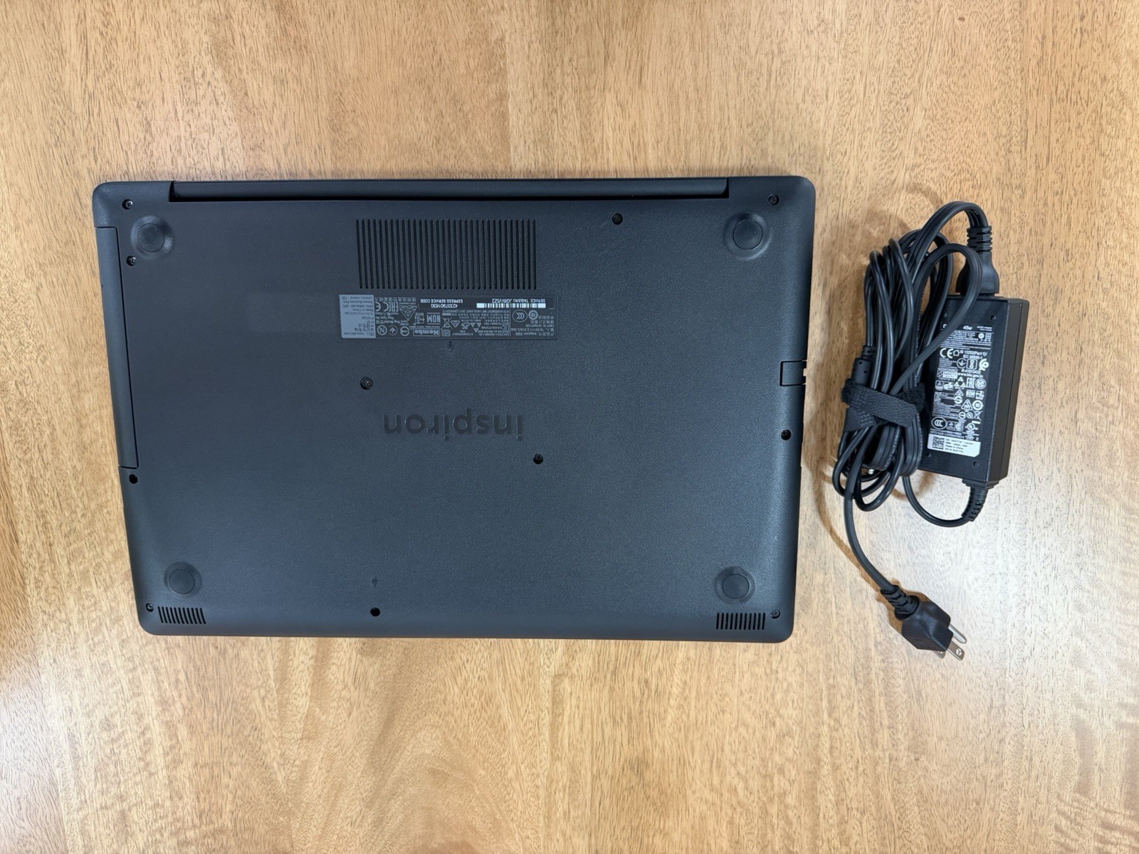 Dell Inspiron 15 i7 8th Gen 12GB RAM 1TB HDD Windows 11 Home W/ Charger