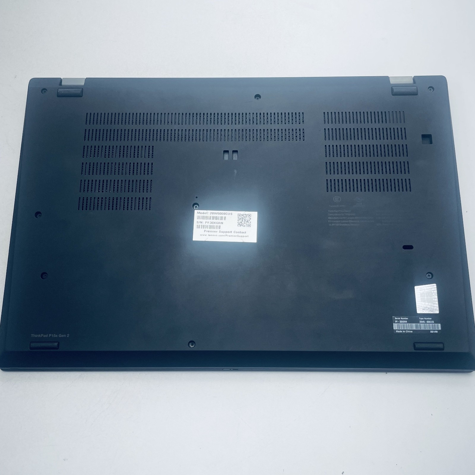 Lenovo ThinkPad P15s Gen 2 15.6″ i7-1185G7 32GB DDR4 256GB SSD NVIDIA T500 W11H