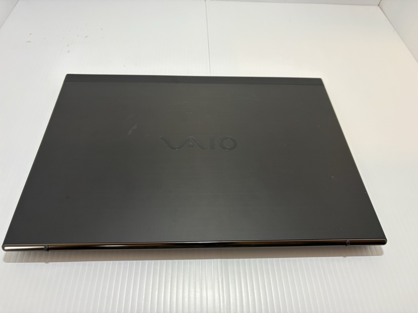 SONY VAIO SX14 i7-11th Gen 256GB SSD 16GB RAM 14-inch Screen Laptop Windows 11
