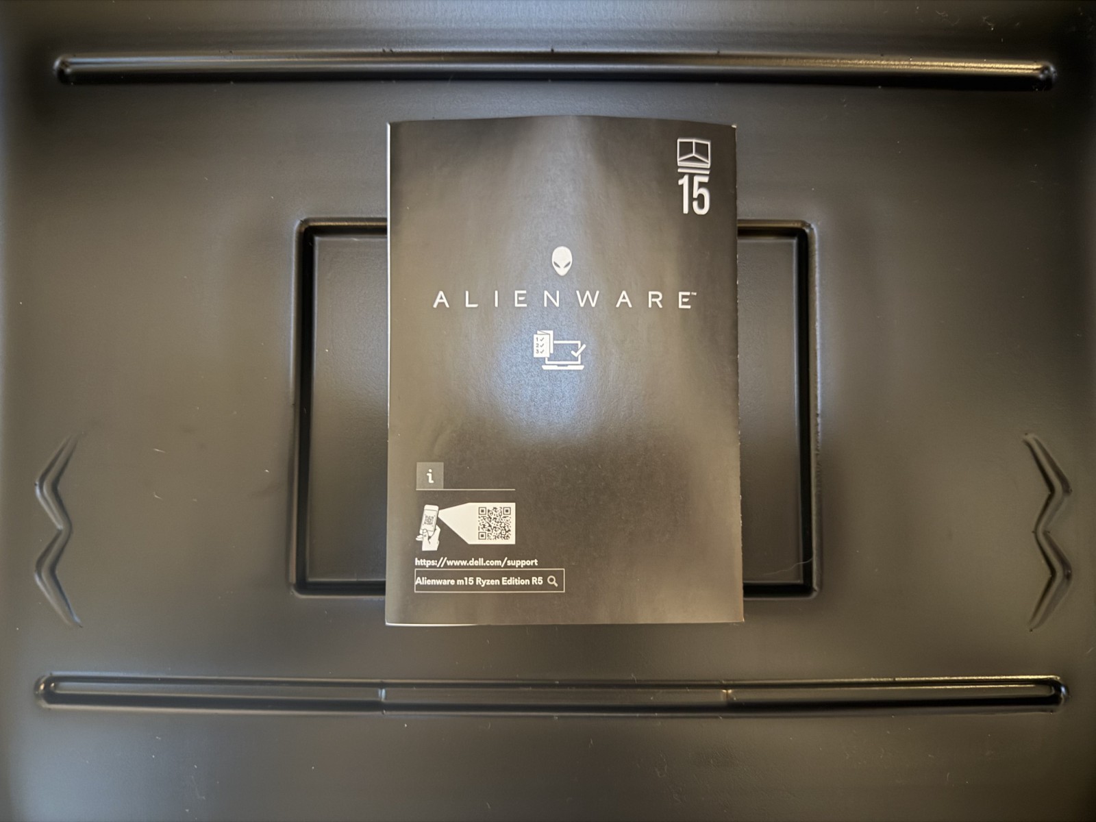 Alienware m15 R5 Ryzen 9 5900HX RTX 3070 16GB 1TB Gaming Laptop 360Hz