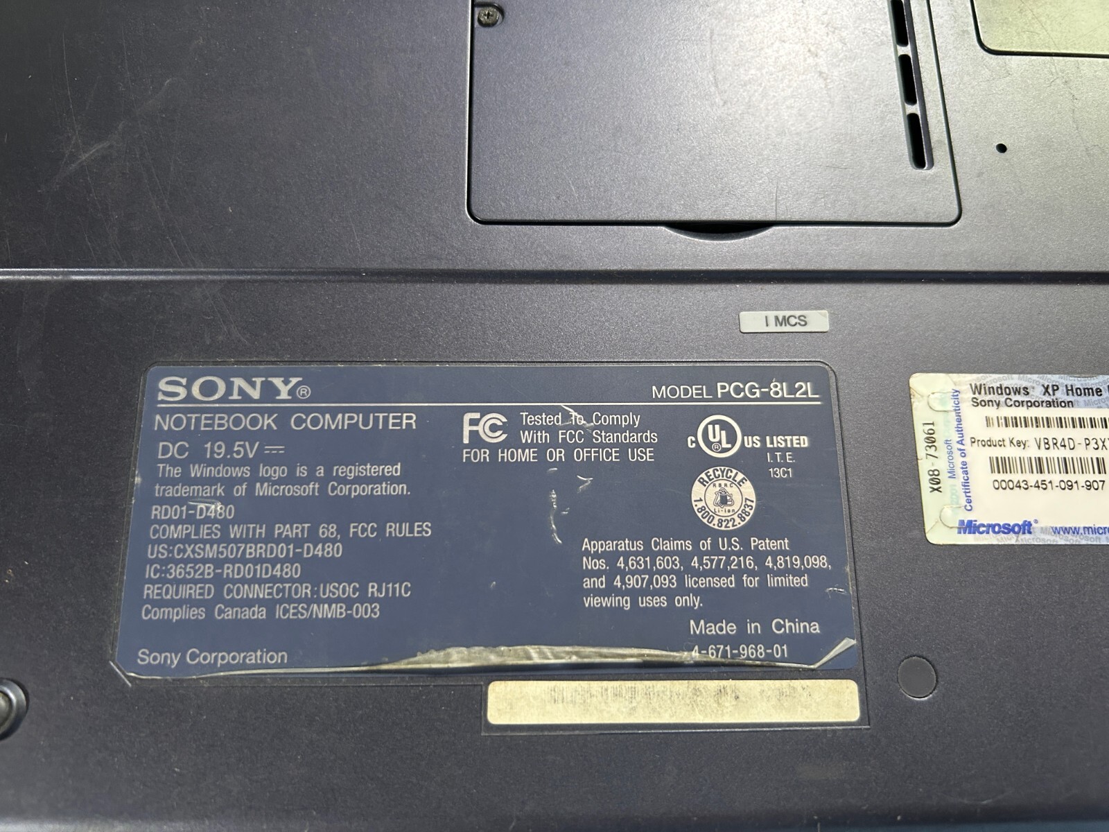 Used – Parts – Sony Vaio PCG-8L2L Laptop – Intel Pentium 4 – 1GB RAM – No HDD