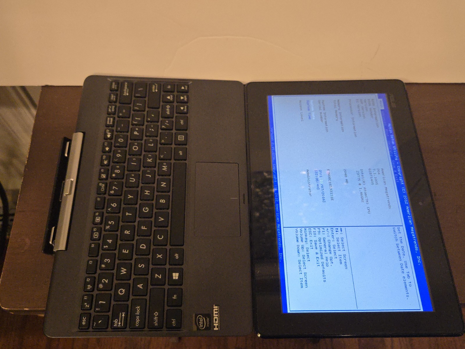 Asus Transformer Book T100TAM tablet Laptop Notebook
