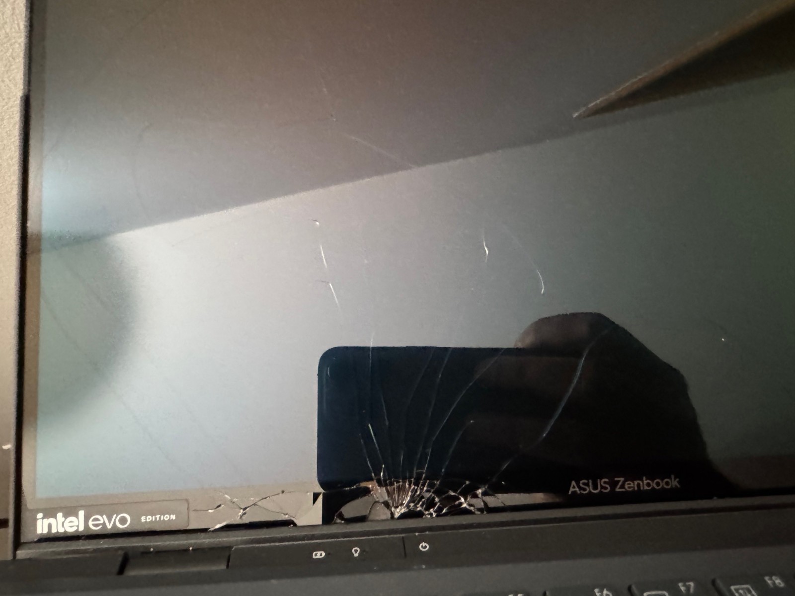 Asus Zenbook Duo UX8406MA 14-inch (2024) – Core Ultra 7 155H – 16 GB – SSD 1 TB