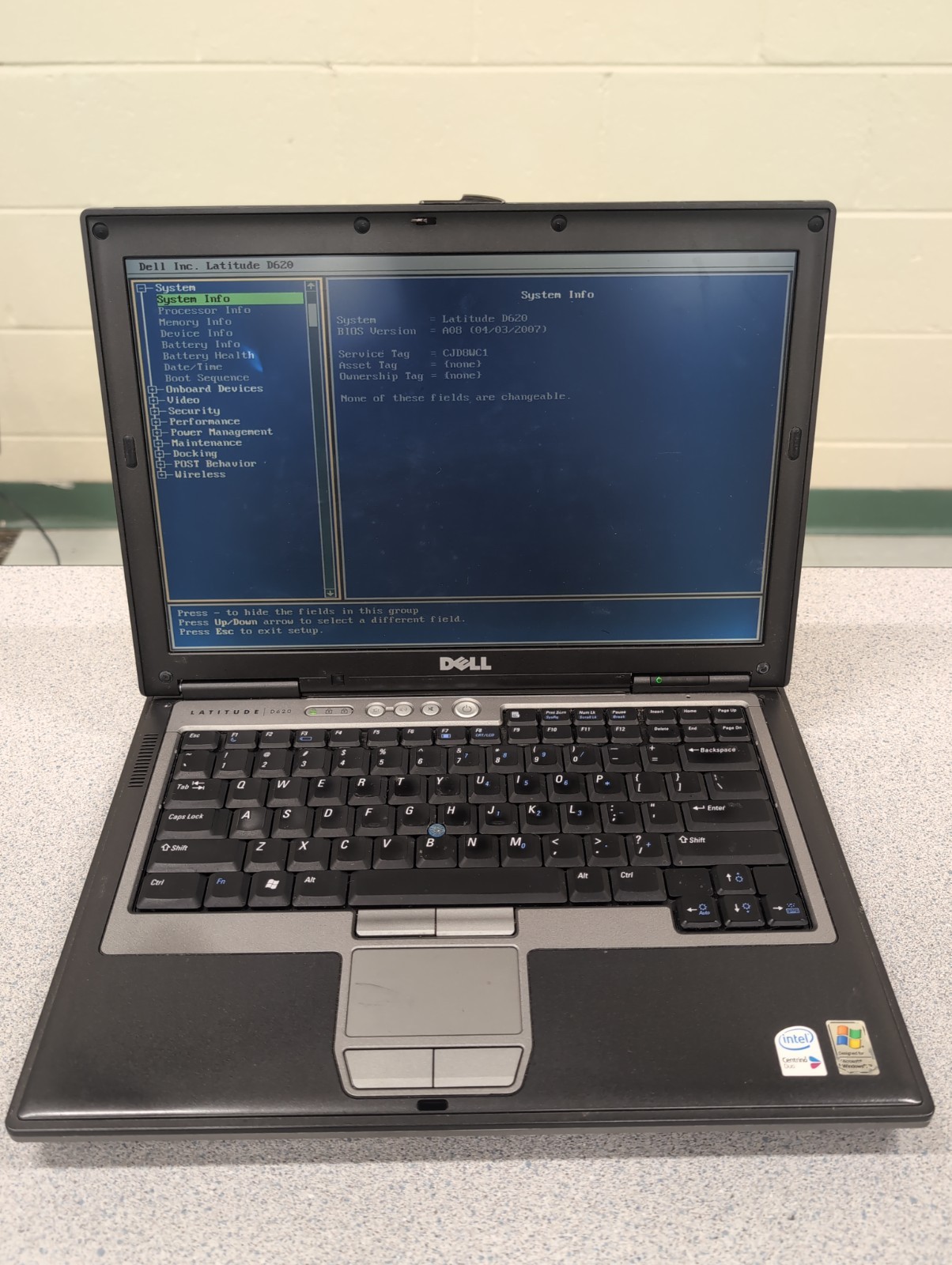 Lot of Dell Latitude Laptops D600 D610 D620 D630C