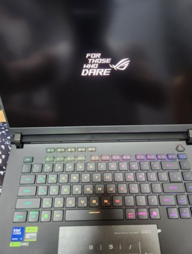 ASUS ROG Strix Scar 16 G635LR-RW130W / Win11 16″ RTX5070Ti Ultra9 32GB/1TB