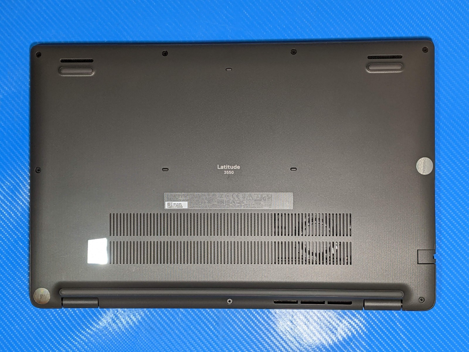 Dell Latitude 3550 15.6″FHD Intel i7-1355U 1.7GHz 16GB 512GB SSD W11Pro +Charger