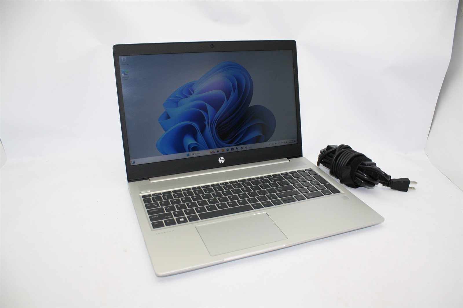 15.6″HP ProBook 455R G6 AMD Ryzen 5 3500U RAM 8GB SSD 128GB/Charger inc