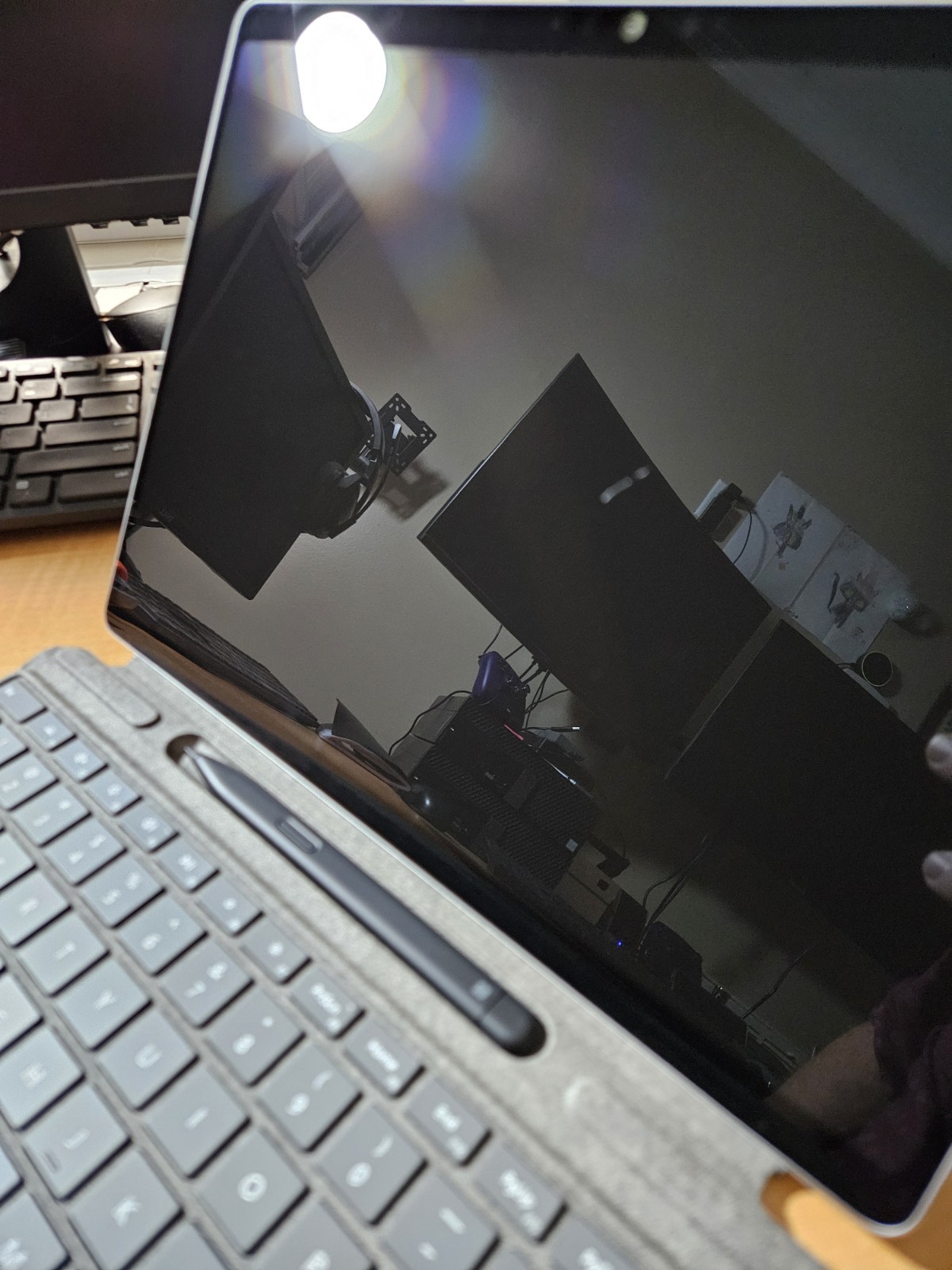 Microsoft Surface Pro 10 Business Ultra 5 135U 8GB 256GB SSD Pen/Keyboard Win11