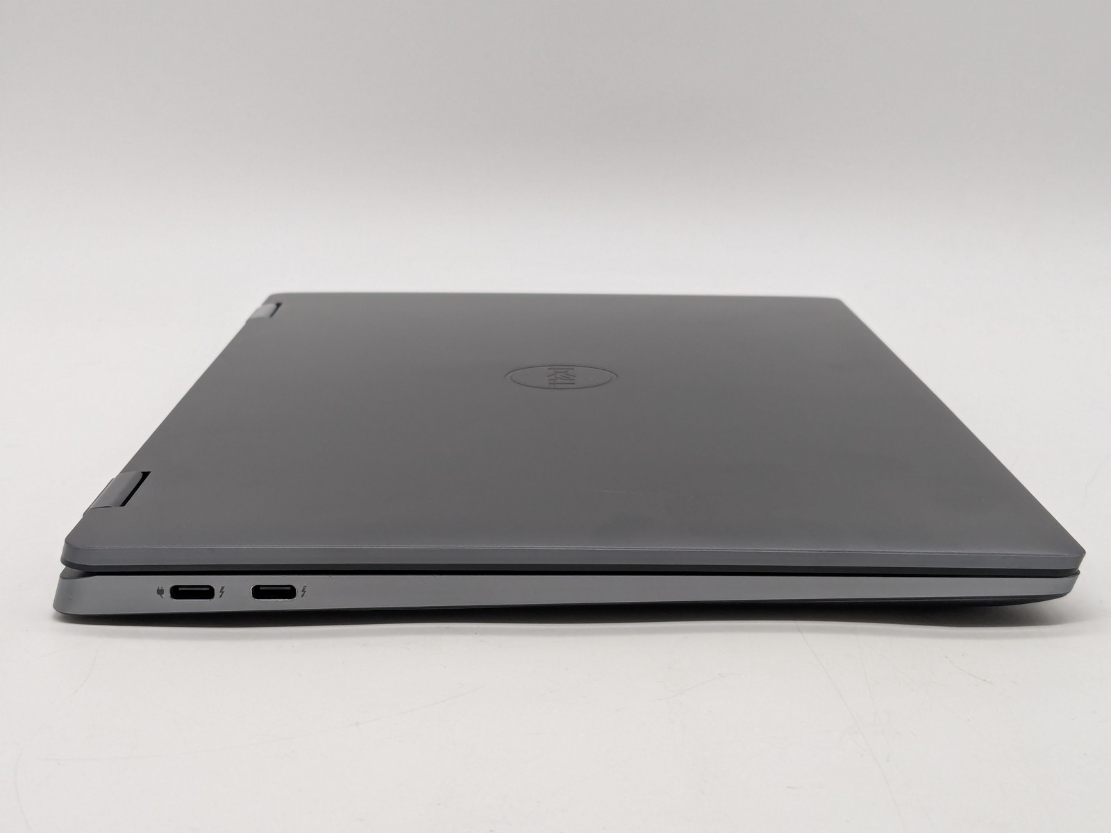 Dell Latitude 9330 2-in-1 13″ 2560 x 1600 Touch I5-1240U W11P 256GB SSD 16GB
