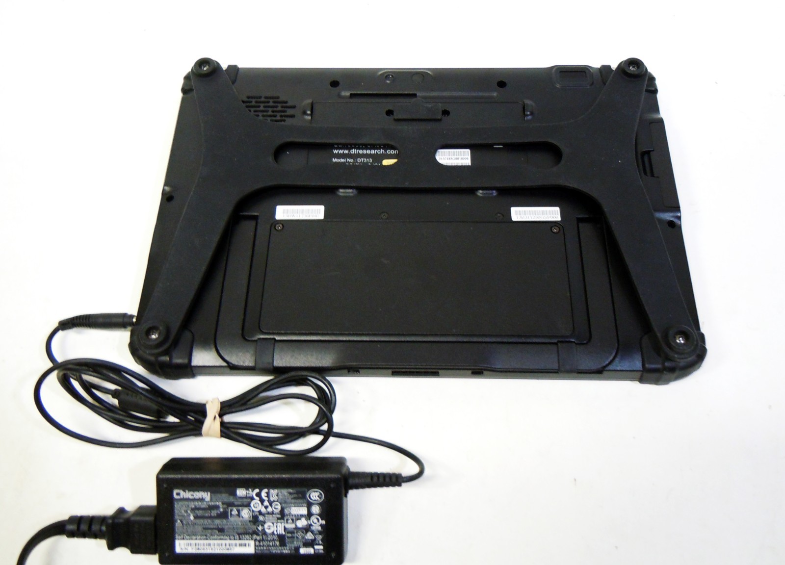 DT Research DT313 Mobile Tablet i5-5200 2.2GHz 8GB RAM 128GB SSD Windows 10 Ent