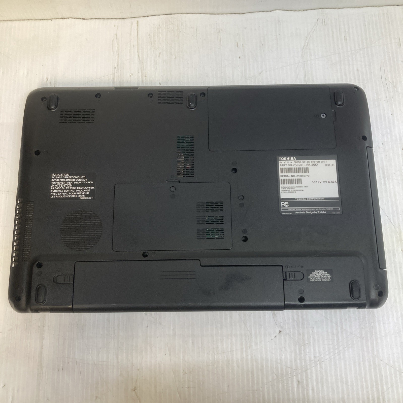 Toshiba Satellite C655D-S5139 AMD E-350 1.6GHz no RAM NO HDD Boot to BIOS