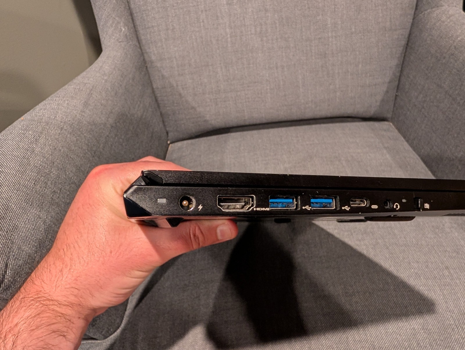 System76 Pangolin (pang12) — AMD Ryzen 7 6800U, 32GB RAM, 1TB NVMe