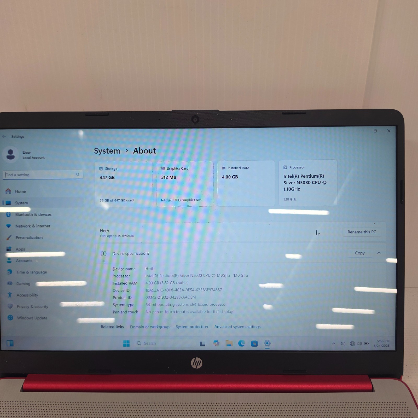 HP Laptop 15.6″ 15-DW0081WN Pentium Silver UHD 605 W11H 4GB 1.1GHz Red