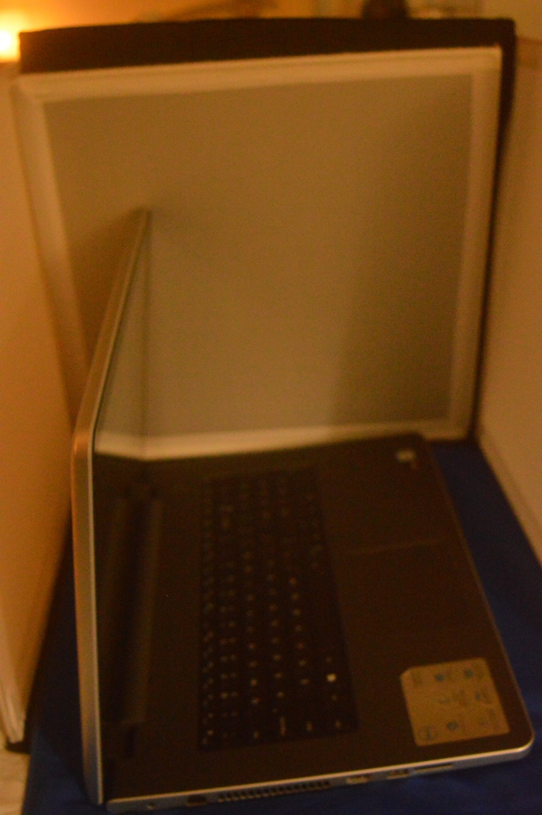 dell 5759 inspiron /16 mem/ 230mhz/windows 10/1000 mb h/ drive