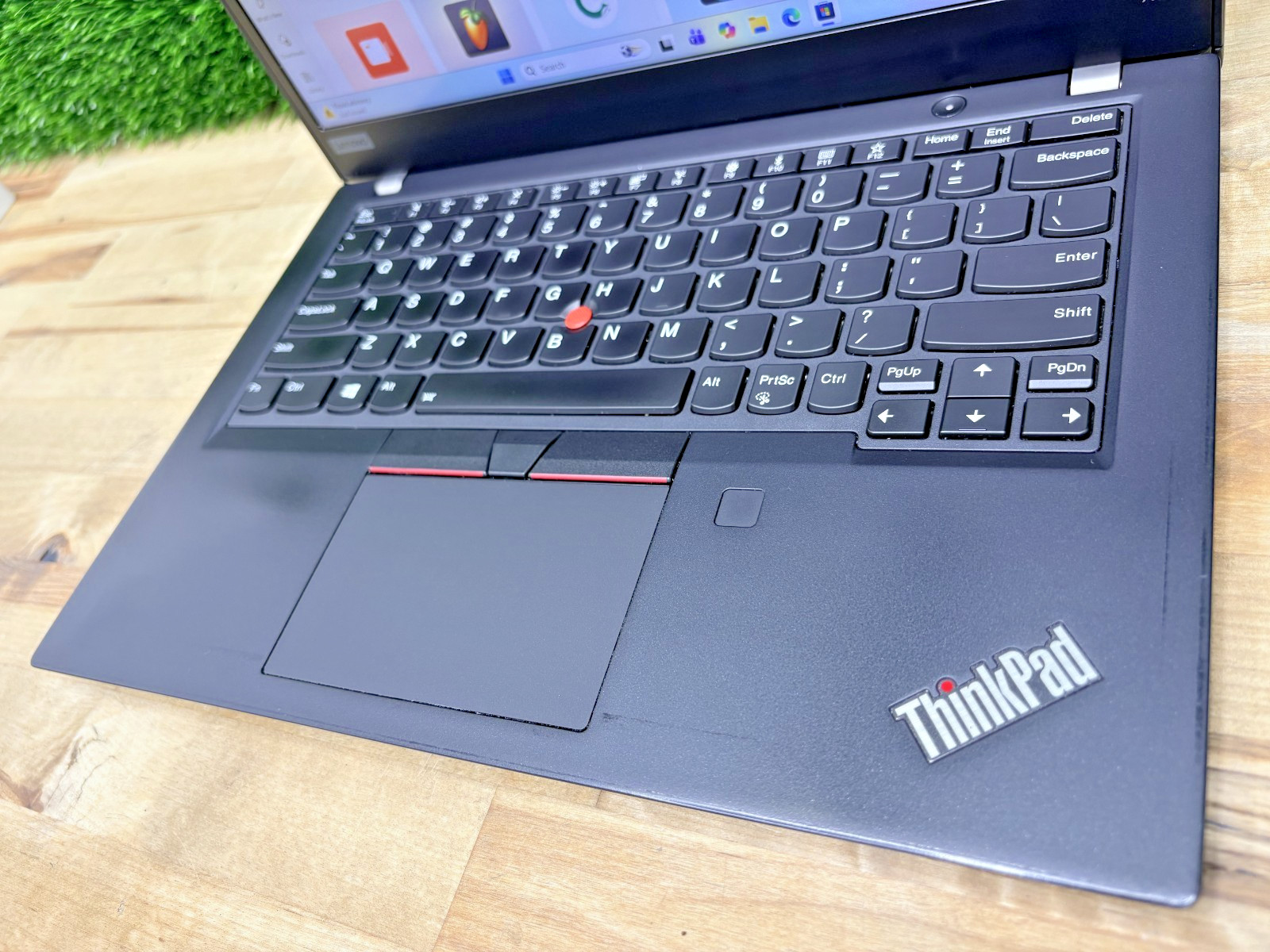 Lenovo ThinkPad X390 Intel i7-8th Gen 1.90GHz 16GB RAM 256GB SSD Windows 11 Pro*