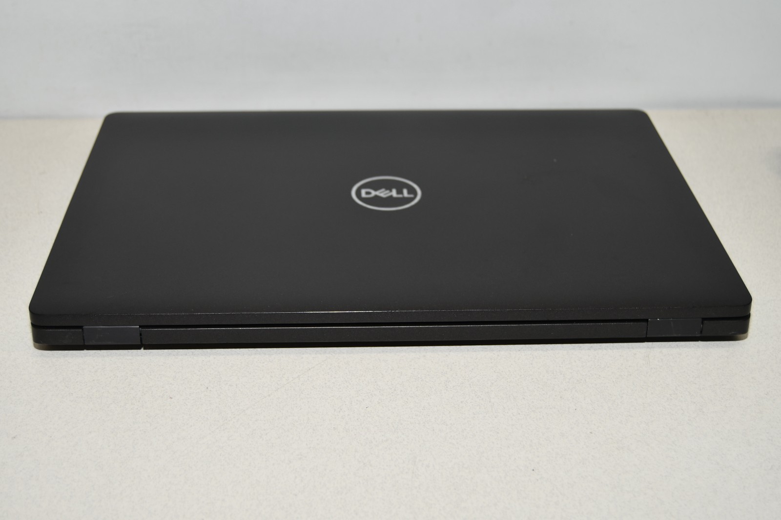 ^ Dell Precision 3540 15.6″ FHD i7-8665U 1.9GHz 16GB Ram 256GB SSD W11 #X7270