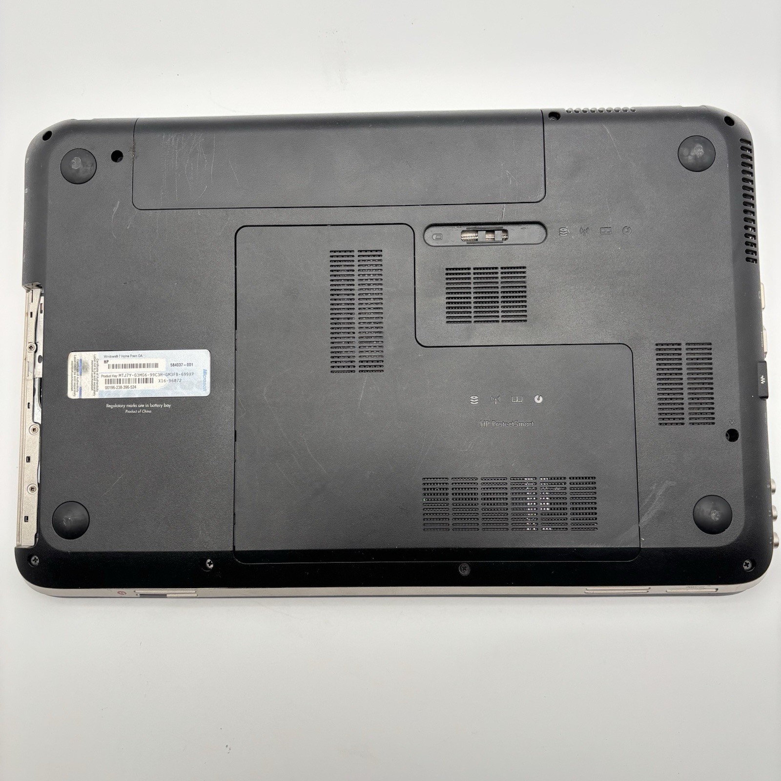 Lot Of 2. HP Pavilion DV6-6C35DX And HP 2000 With Cords. For Parts And Repair.