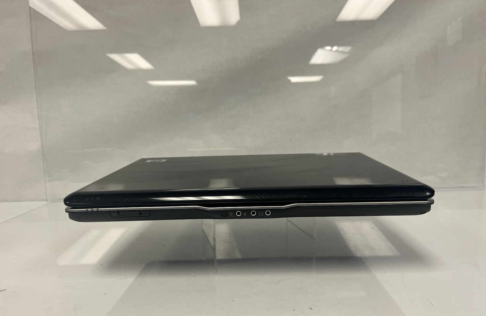 HP Pavilion DV6700 AMD Turion 64 X2 Mobile Technology TL-60 3GB RAM No HDD