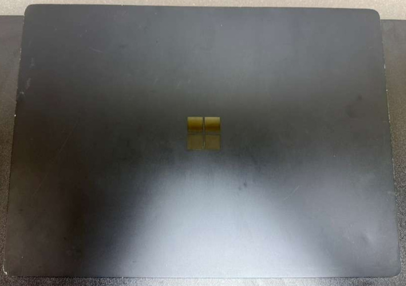 Microsoft Surface Laptop 3 15in i7 16GB 512GB SSD Black CRACKED LCD Screen