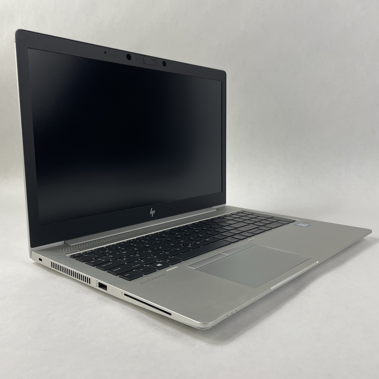 HP EliteBook 850 G5 15.6″ i7-8650U 1.90 GHz 8 GB RAM No SSD/OS/AC/Battery