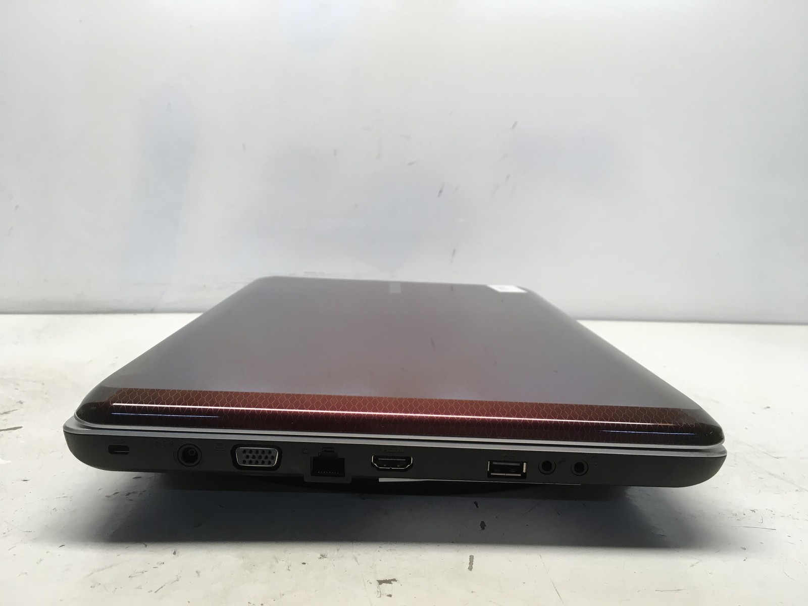 Samsung NP-R530-JA04US Intel Pentium Dual-Core T4400 2.2GHz 4 GB NO HDD No Batt
