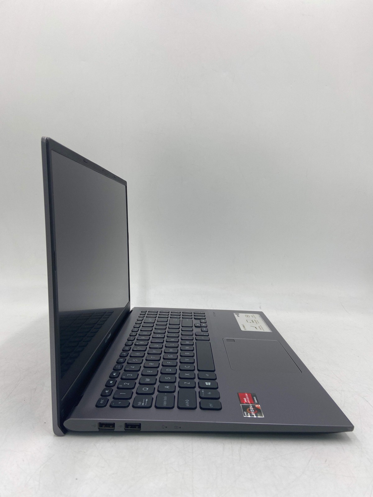 Asus Vivobook 15 F512D 15.6″ Ryzen 3 3200U 2.6GHz 8GB RAM 128GB SSD AMD RADEON