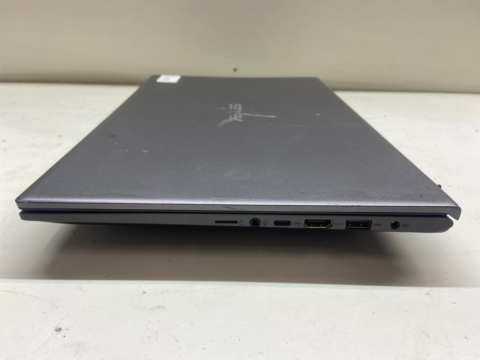 Asus VivoBook 15 X512 X512FJ EJ551T Intel Core i7-10510u 1.8GHz 8GB 1TB WIN 11