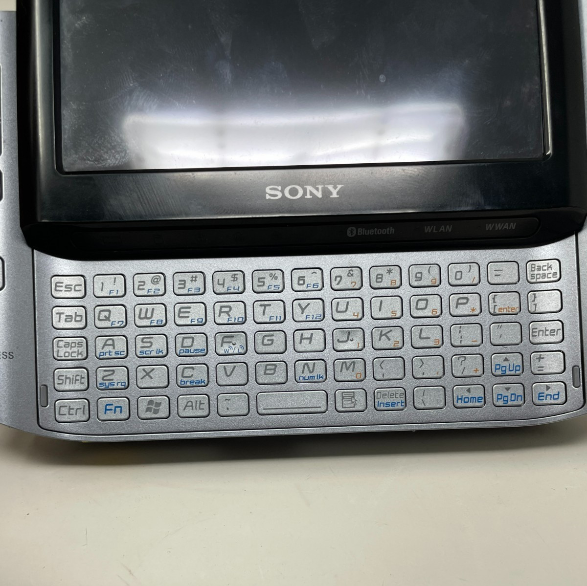 Sony VAIO VGN-UX280P 4.5” Micro Laptop | 1GB RAM, 40GB HDD | (READ)
