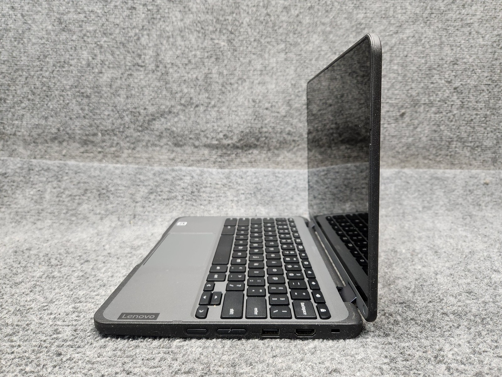 Lenovo Chromebook 300e Gen 3 11.6″ Laptop AMD 3015Ce 1.20GHz 4GB RAM 32GB SSD