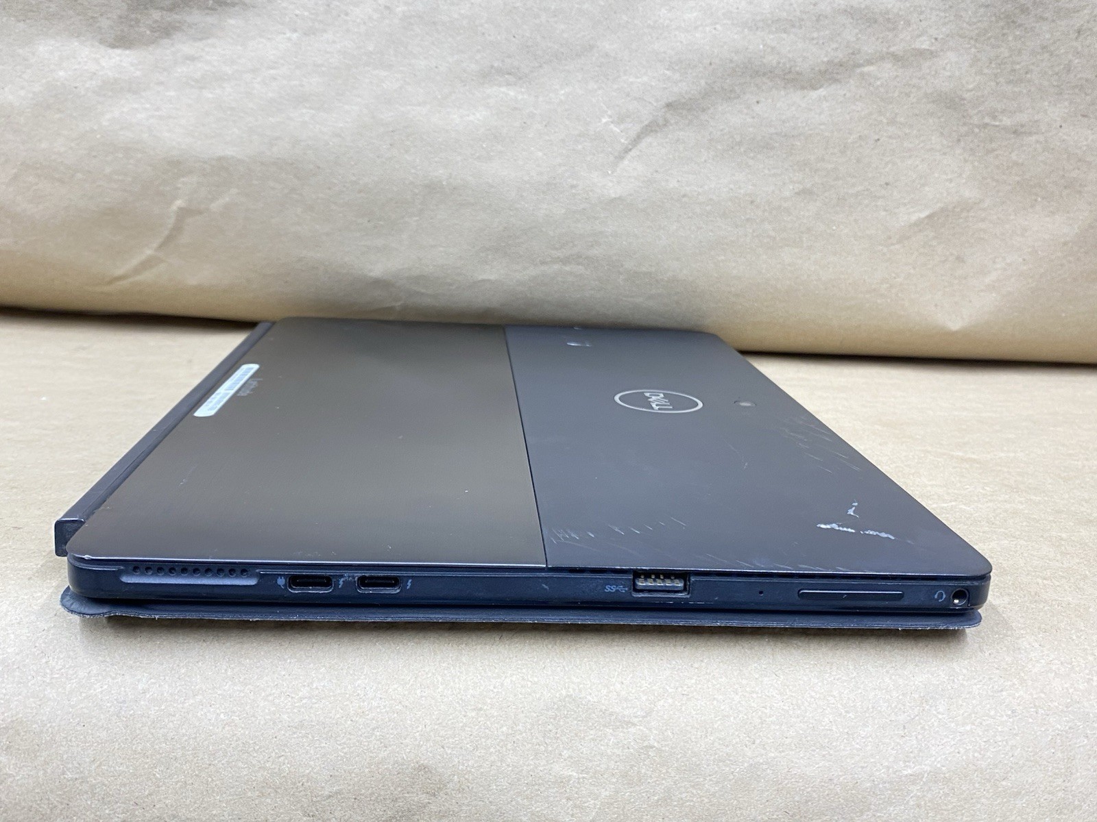 Dell Lat 5290 2in1 – 12″ FHD – Touchscreen – i7-8650U – 16GB – 512GB – Win 10