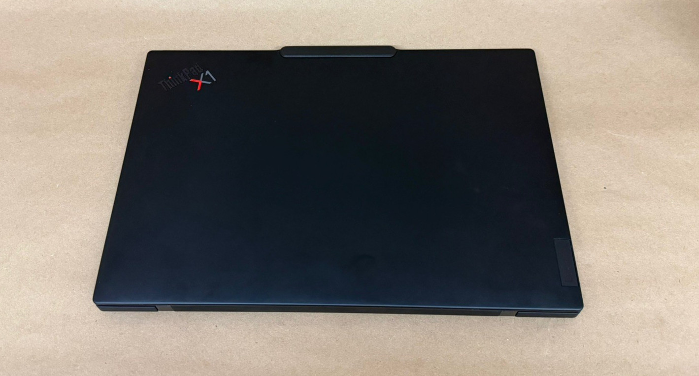 Lenovo ThinkPad X1 Carbon Gen 12, 14″ Touch Core Ultra 7 165U 32GB, 1TB