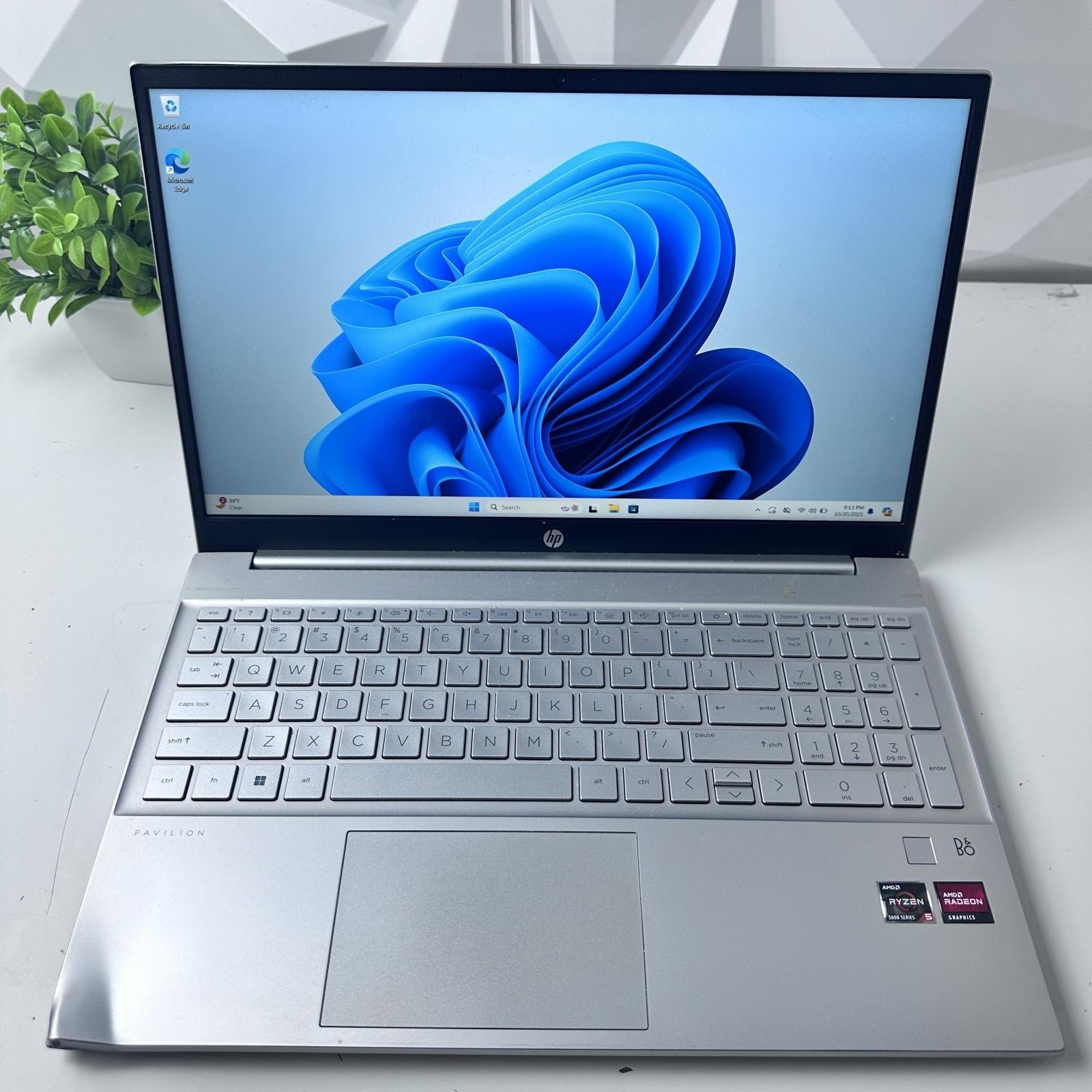 HP Pavilion 15z-eh100 Laptop, 15.6″ FHD, Ryzen 5 5500U, 16GB, 1TB SSD *Pls READ*