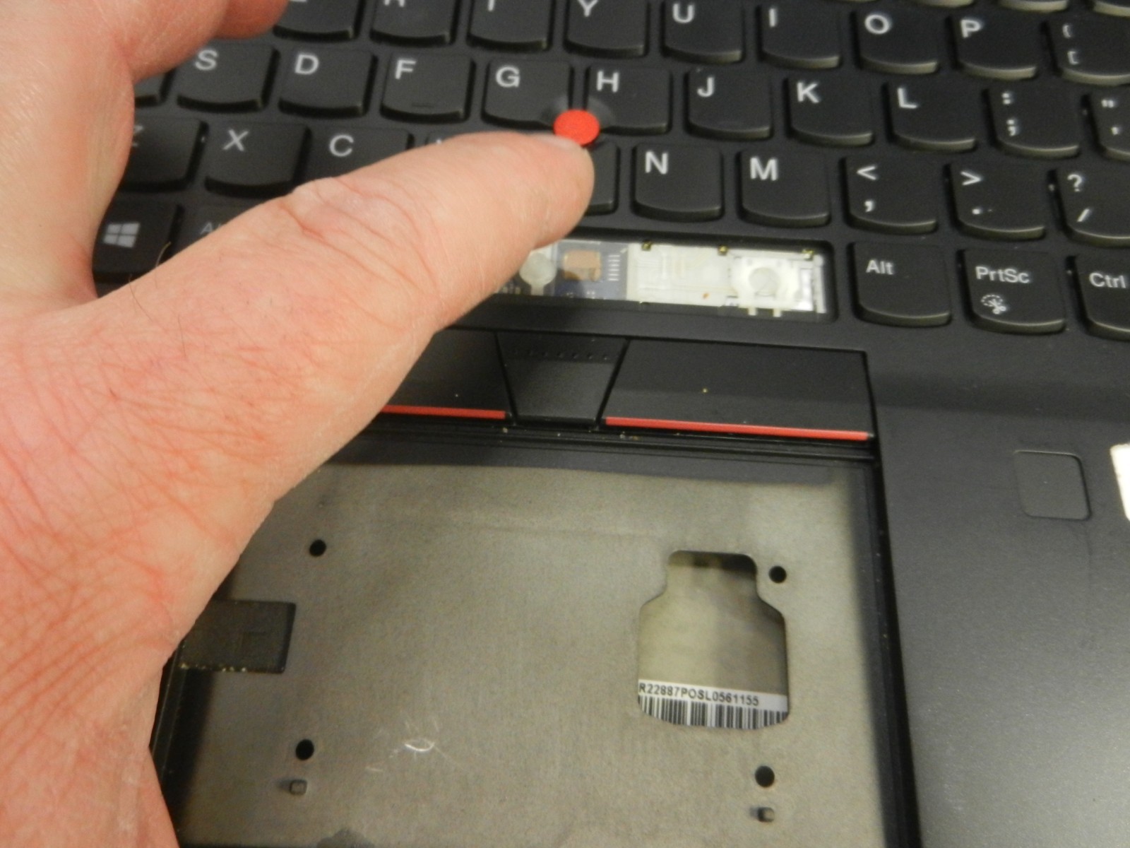Lenovo ThinkPad T495s ** Ryzen 7 Pro 3700U @ 2.3GHz /8GB / NO HDD / NO BATTERY