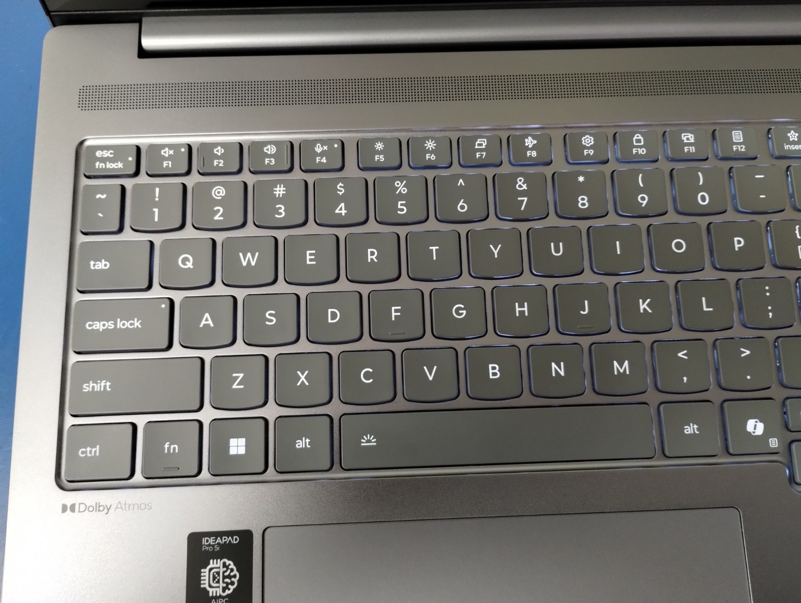 Lenovo IdeaPad Pro 5 16IAH10, Intel Core Ultra 9 285H, 32 GB RAM, 1 TB NVMe SSD