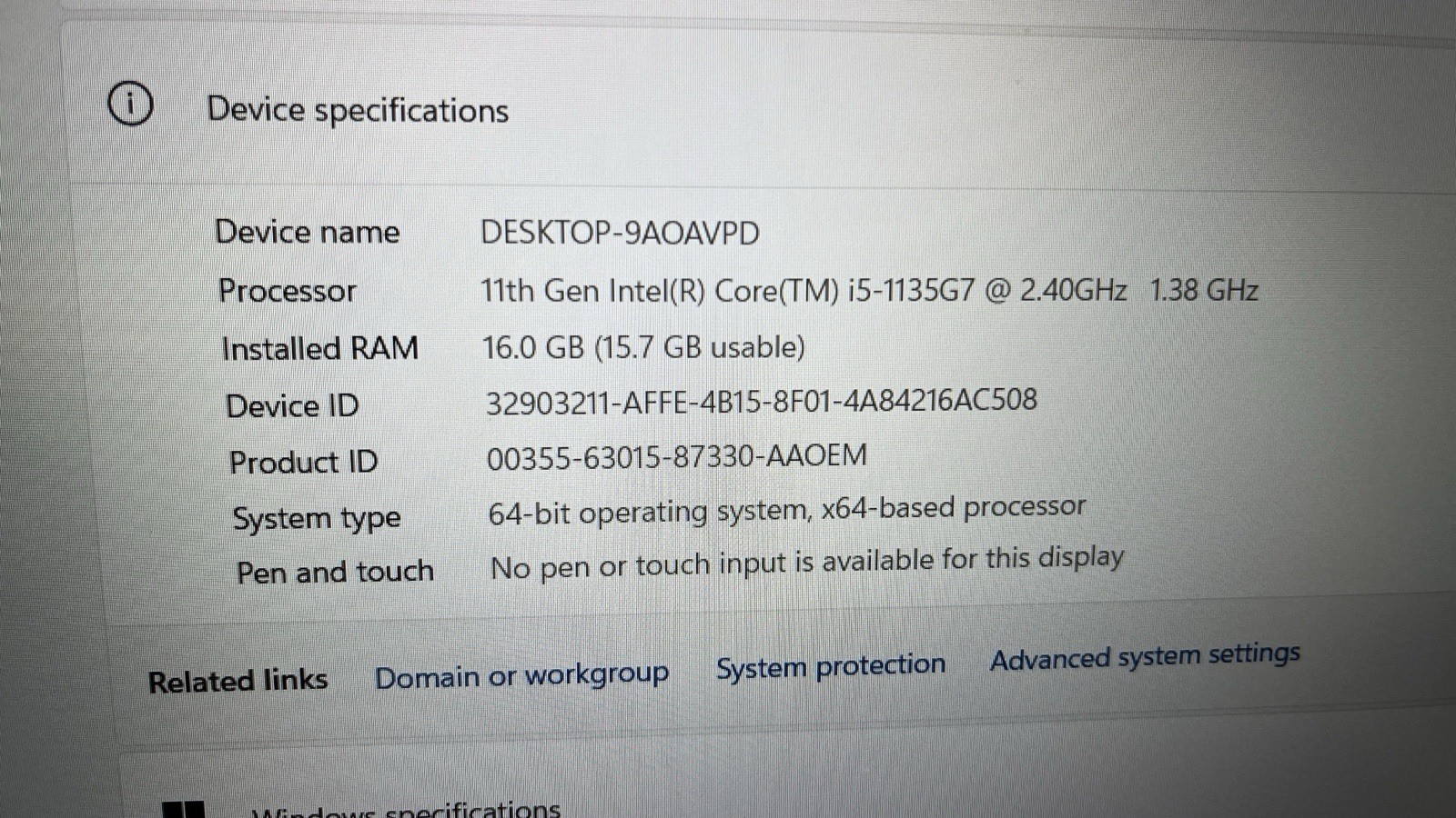 Dell Latitude 3520 Laptop i5-1135G7 16GB 256GB 15.6″ FHD Upgraded