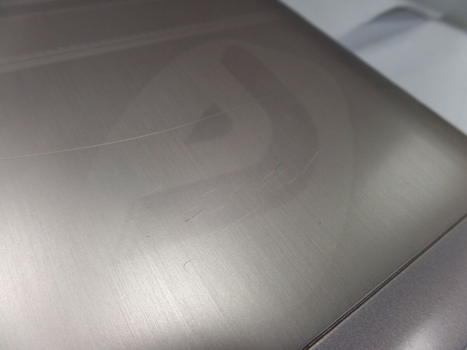 Brushed Aluminum 14″ HP Pavilion dm4-1277sb 2.3GHz i5-M460 4GB 320GB Win10