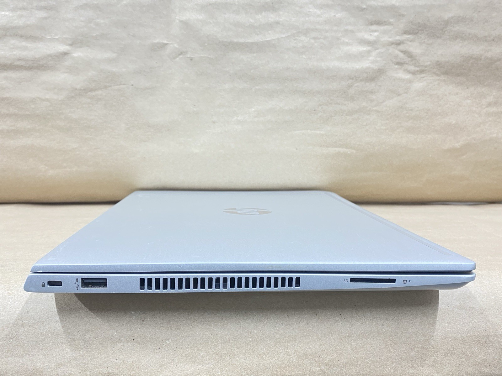 HP 440 G6 – 14″ 1366×768 – i5-8265U – 8GB – 128GB SSD – Win 11 Pro
