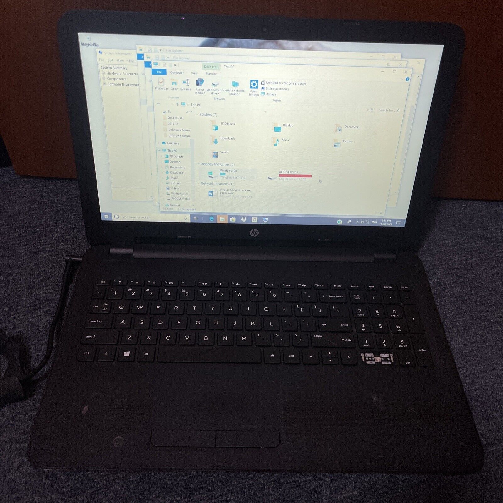 HP TPN-C125 i5-6200U 2.3Ghz 15.6″ 8gb RAM 1tb *Flat Battery & Key Missing*