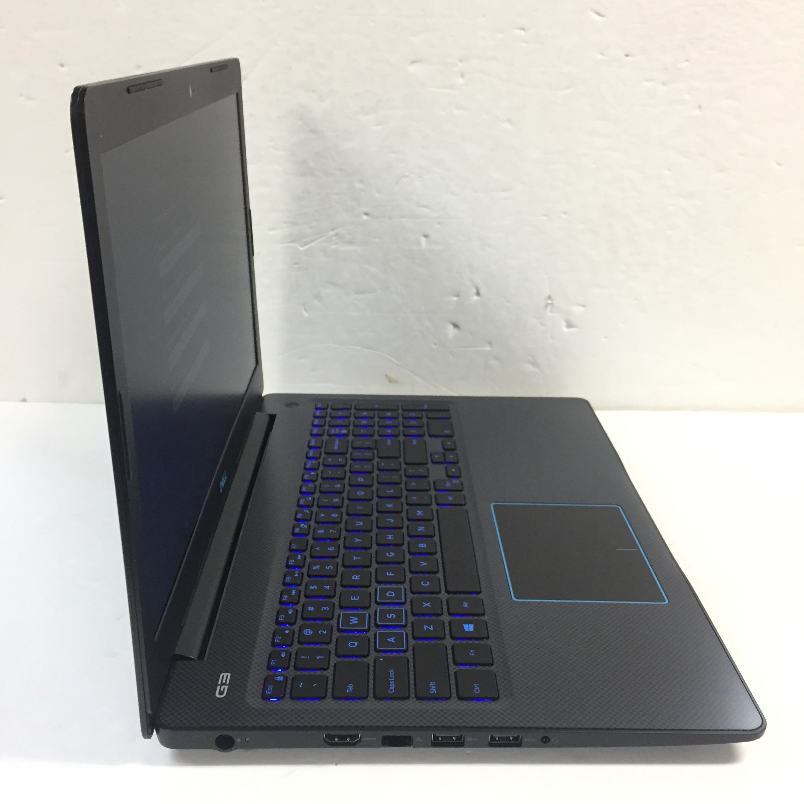 Dell G3 3579 15.6″ Gaming Laptop/i7-8750H/8GB/1TB HDD+256GB SSD/GTX 1050 Ti/W10H
