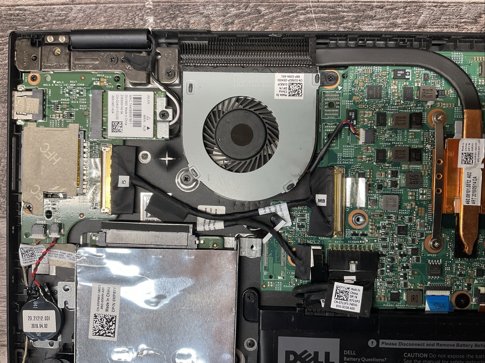 Latitude 3390 2-in-1 / i5 8th / No RAM Laptop Notebook PC / A10