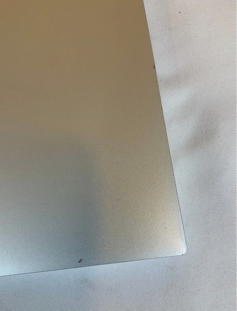 Dell XPS 9520 15.6″ FHD Intel Gen i7-12700H 1TB SSD, 32GB DDR5 Memory RTX 3050