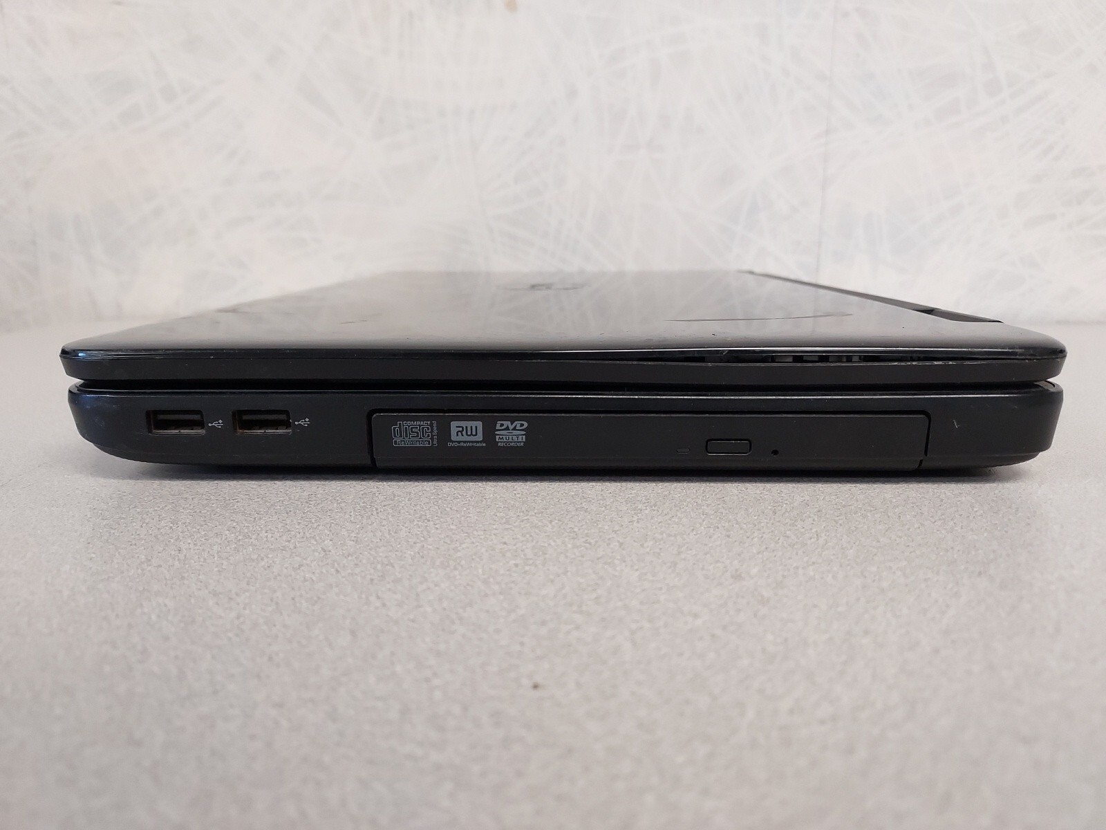 Dell Inspiron N5040 Laptop – i3 1st Gen – UNKOWN RAM – NO HDD/BATT – READ
