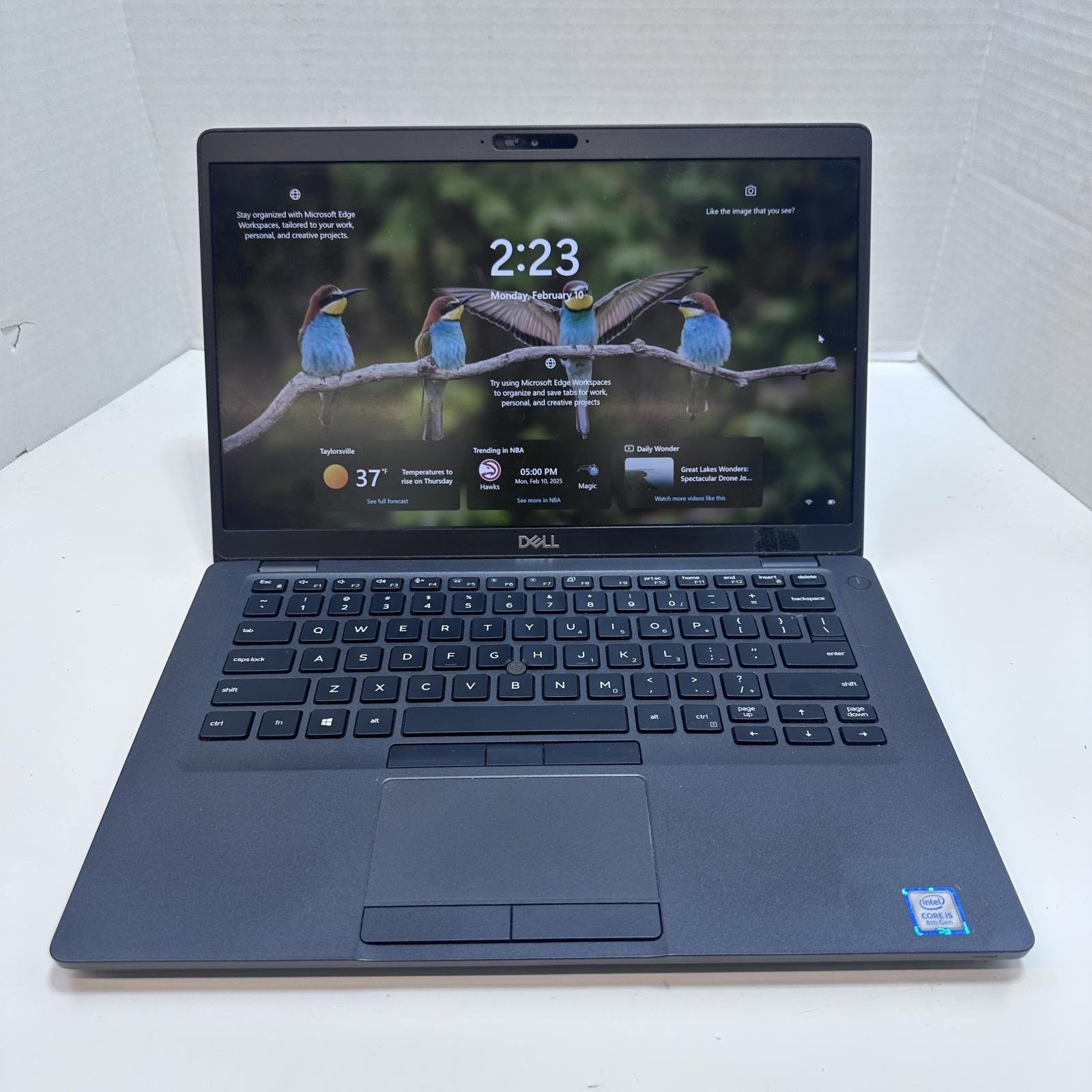 Dell Latitude 5400 Laptop, 14″ FHD, i5-8265U, 8GB RAM, 256GB SSD, Win 11
