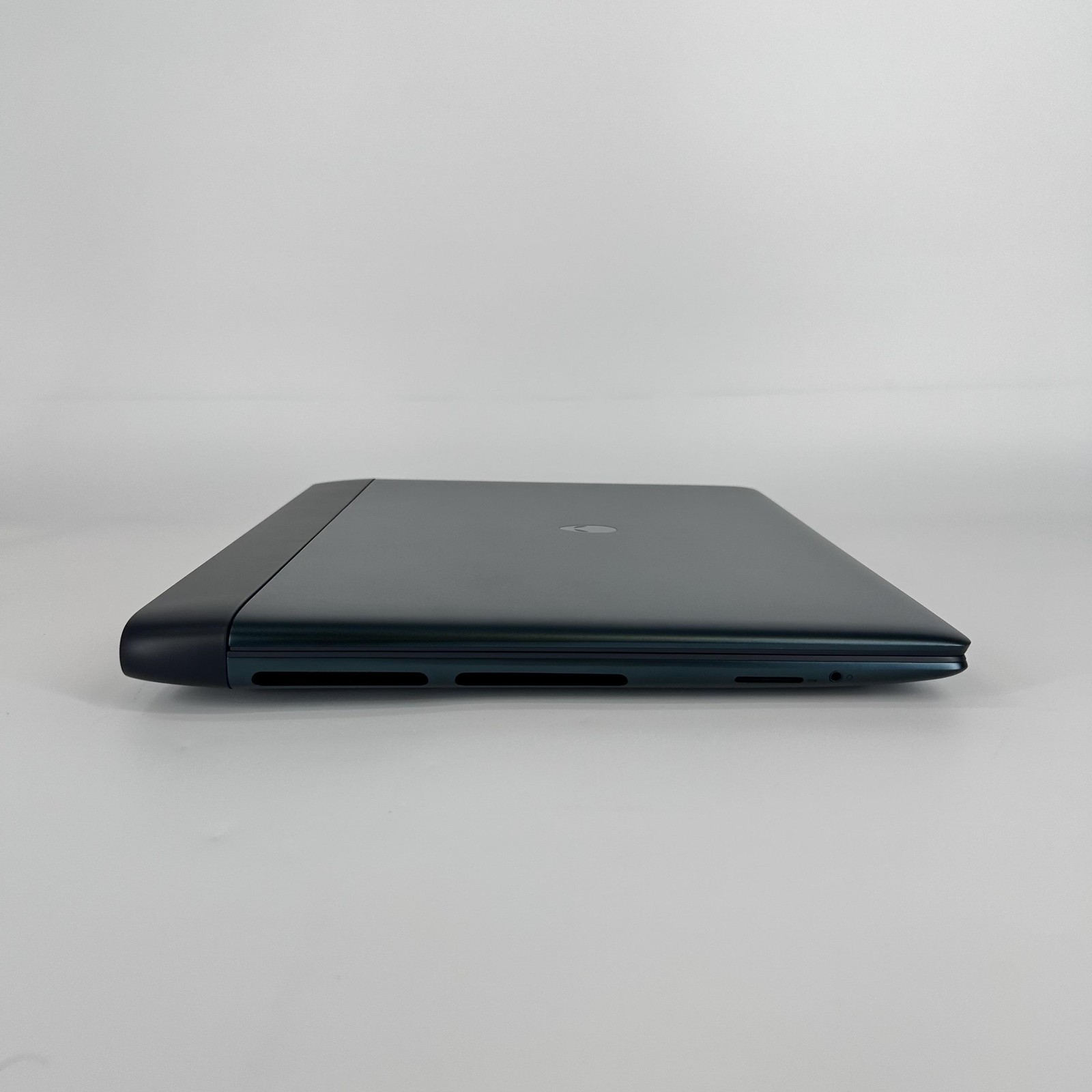 Dell Alienware 18 Area-51 144Hz QHD+ 2.7 GHz Ultra 9 275HX 32GB 2TB RTX 5080