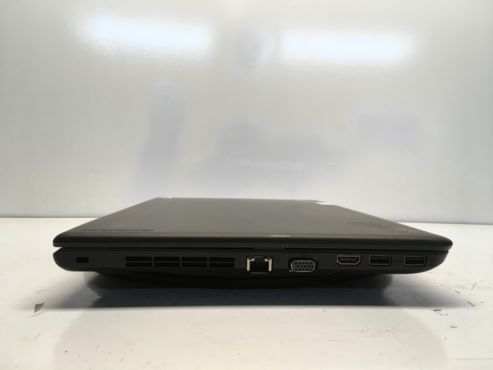 Lenovo ThinkPad E550 Intel i3-4005U 1.7GHz 4 GB NO HDD