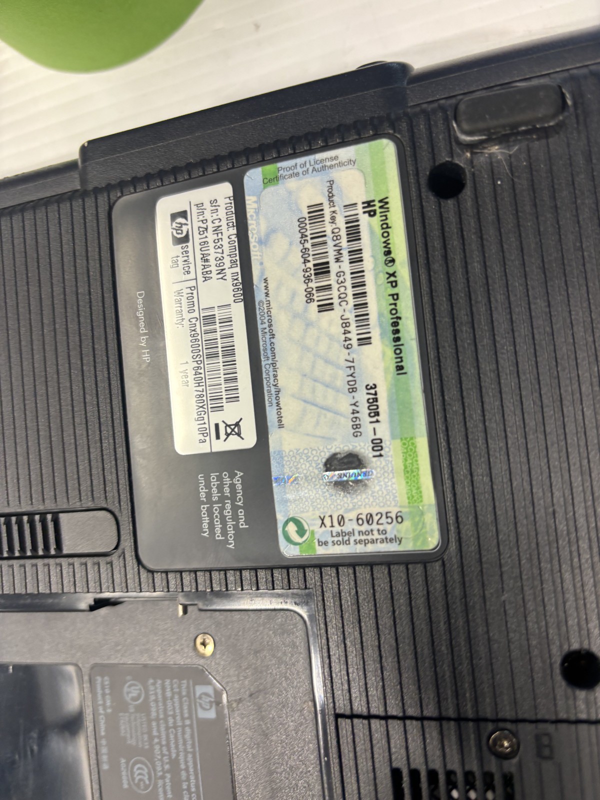 HP COMPAQ NX9600 – FOR PARTS/REPAIR hass ddr2 ram and 80gb at disc drive