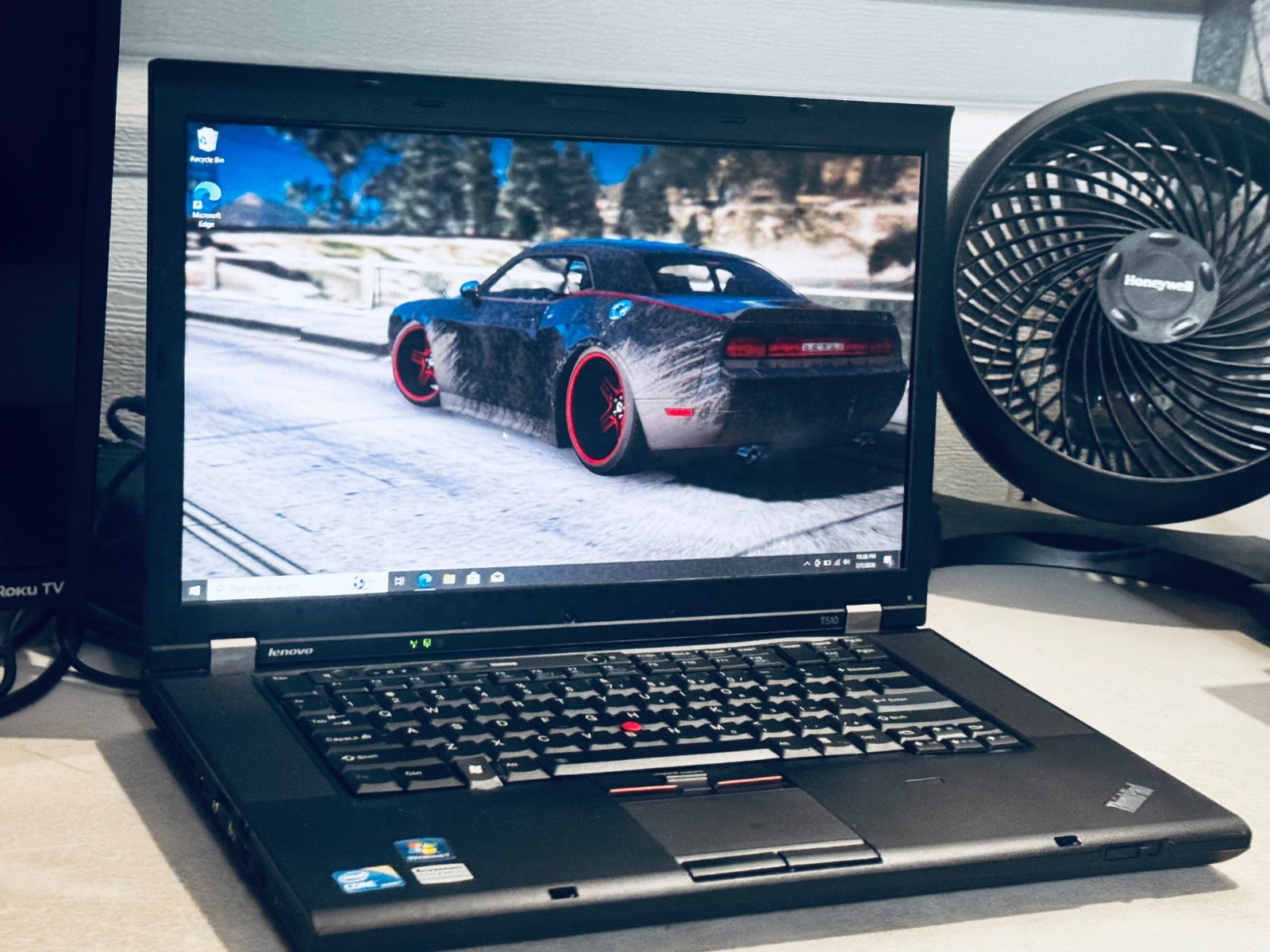 Lenovo ThinkPad Lite Gaming Laptop-Intel i5 M520-8GB RAM-256GB SSD-NVIDIA-READ