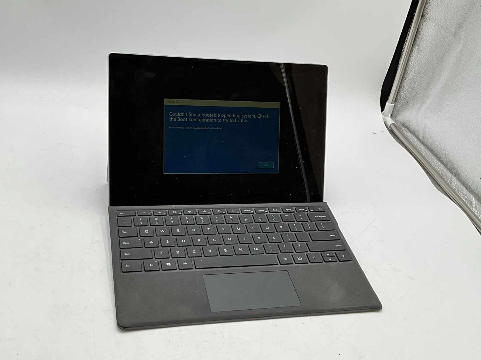 MICROSOFT Surface Pro 6 NO OS *BURN Intel Core i5 / 16GB / 256GB 025093292153